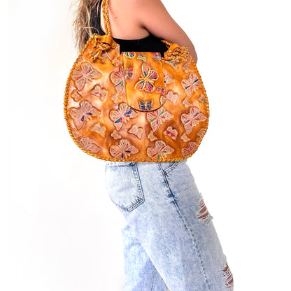 Large yellow genuine leather bag sewn in waxed thread, handmade with internal po