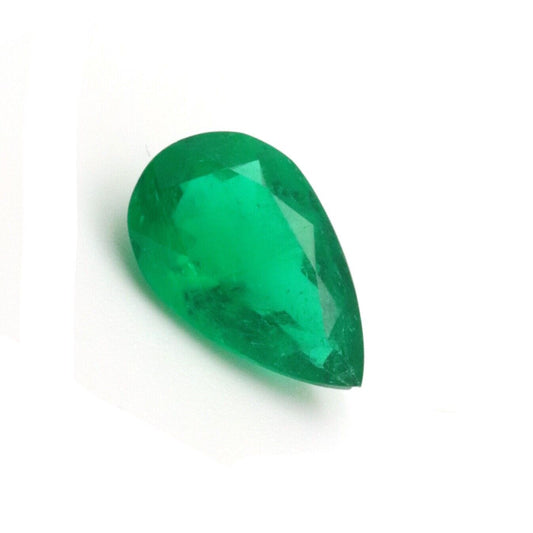 Colombian Natural  Emerald Muzo Mining 2.26 Carats F2 Natural Beryl Pear Shape